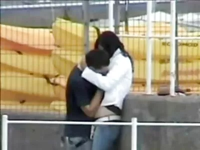 يستمني افلام جنسيه مترجمه في سن المراهقة لطيف