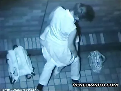 الانتقام سخيف افلام جنسية اجنبية وعربية في الحمام